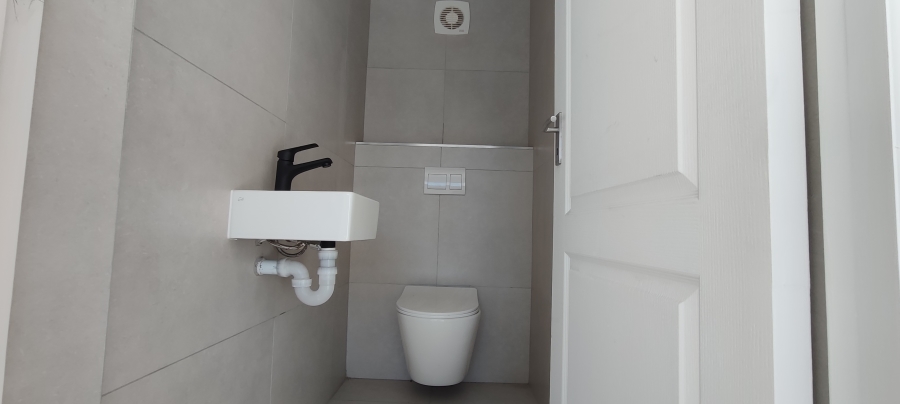 3 Bedroom Property for Sale in Sandown Western Cape